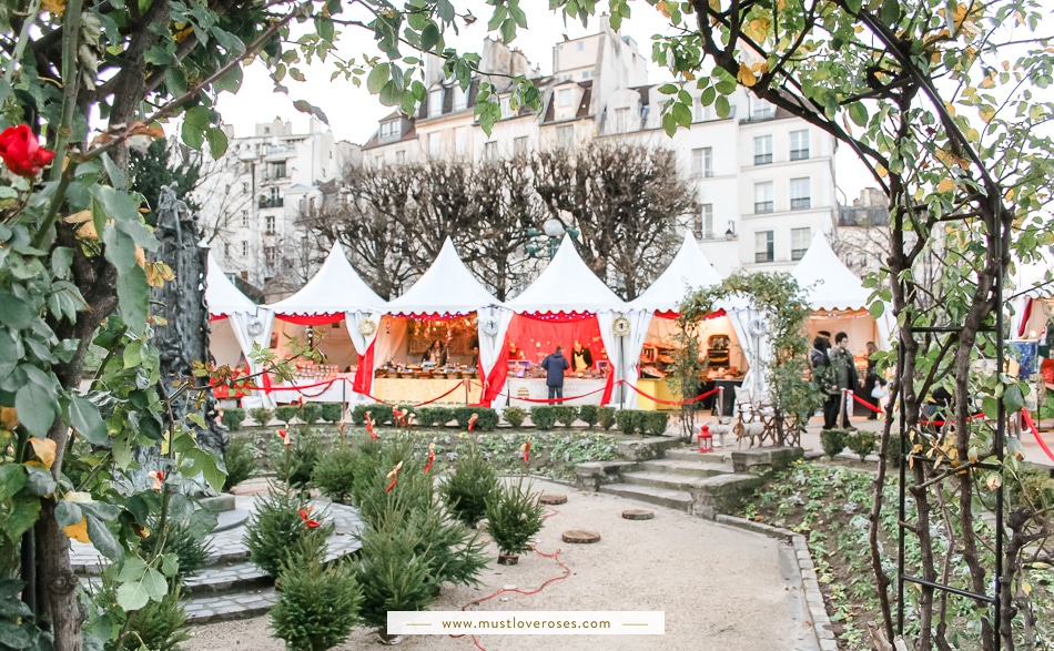 Christmas street market in Paris