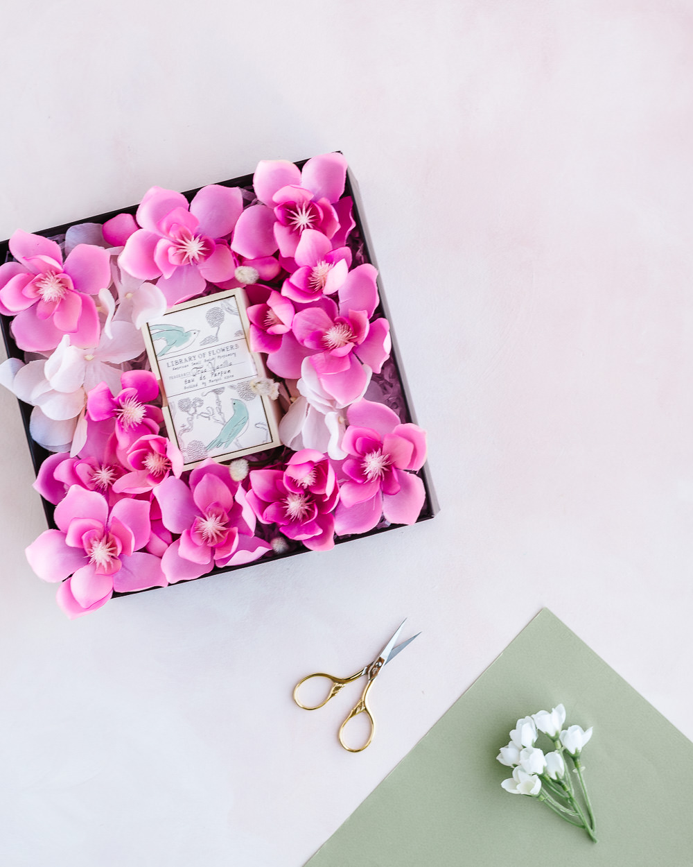 How to Make a Beautiful Flower Gift Box DIY
