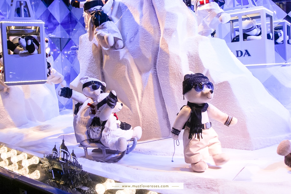 Christmas window display in Paris